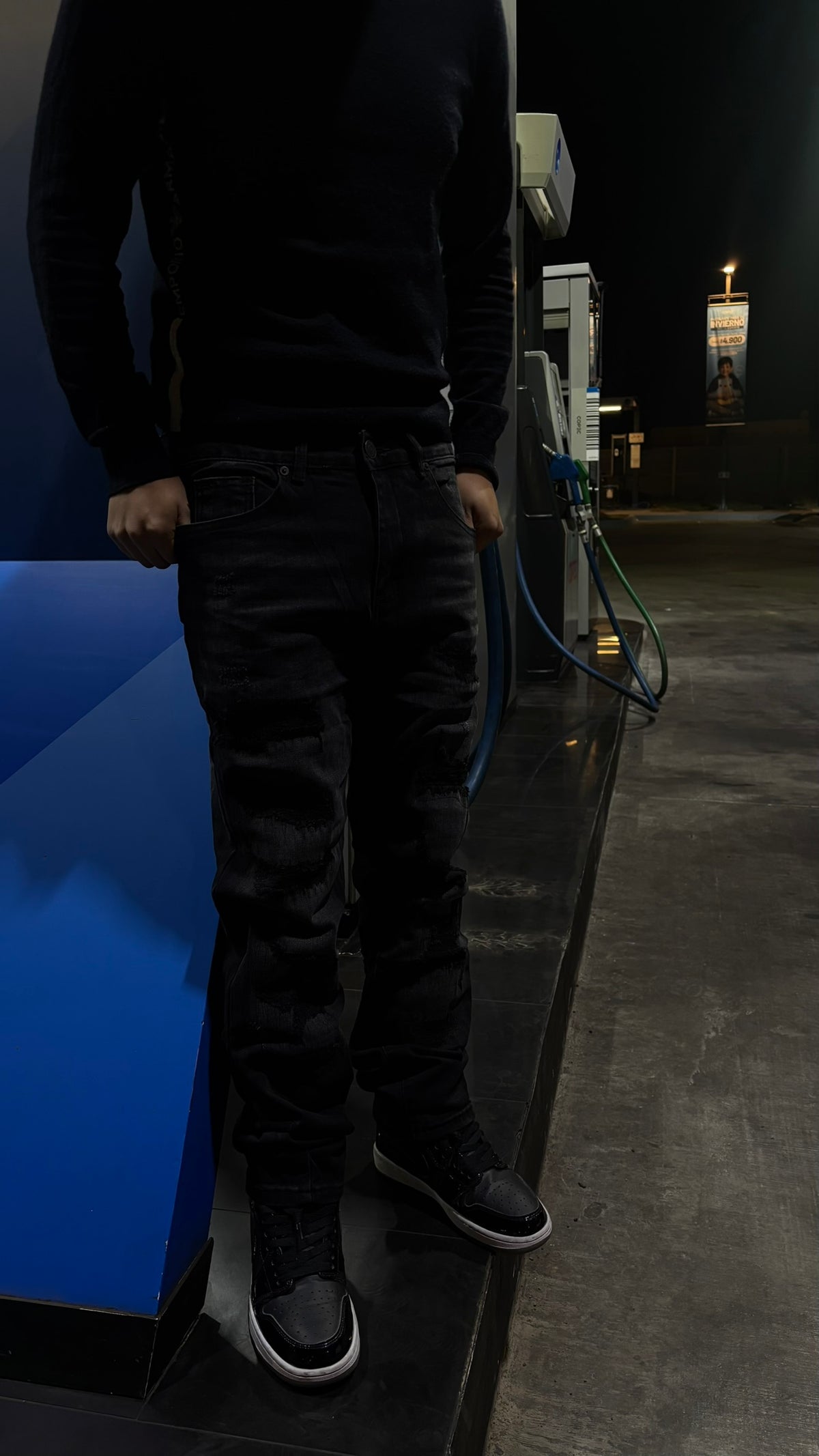 Jeans Slim Black Washed Rasgado